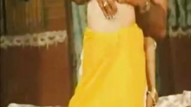 પોર્ન ઓનલાઇન કોઈ નોંધણી ભારતીય 18 વર્ષ જૂના સેક્સી વિડિઓઝ પ્રથમ રાત્રે