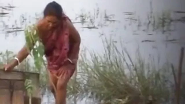 પોર્ન ઓનલાઇન કોઈ નોંધણી કરીના કપૂર સેક્સી વિડિઓ દર્શાવે છે બોબલા ભાગ 2