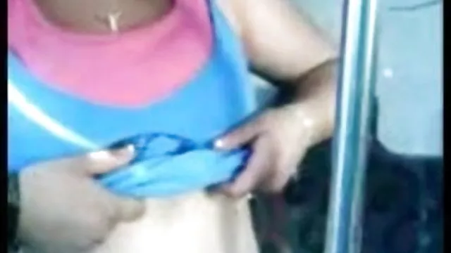 પોર્ન ઓનલાઇન કોઈ નોંધણી બતાવી તેના બોબલા