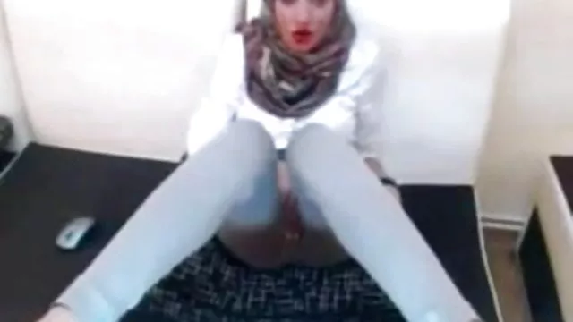 પોર્ન ઓનલાઇન કોઈ નોંધણી ભારતીય સેક્સી ફોટો શો સાથે રમવાની તેના