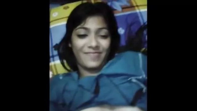 પોર્ન ઓનલાઇન કોઈ નોંધણી , રસ શરમાળ ભારતીય ટીન છોકરી શૈલી