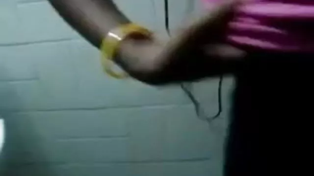 પોર્ન ઓનલાઇન કોઈ નોંધણી ભારતીય સેક્સી વિડિઓઝ ઓનલાઇન નોકરડી શો તેના નરમ બોબલા તેના બોસ બાથરૂમમાં