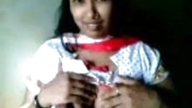 પોર્ન ઓનલાઇન કોઈ નોંધણી કાકી સેક્સ વિડિઓઝ હિન્દી માં બતાવે છે બોબલા ખેંચે છે