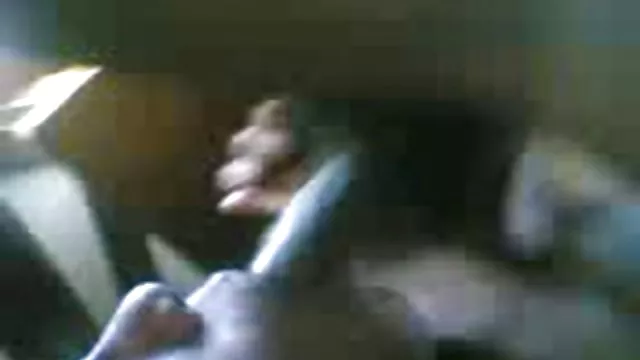 પોર્ન ઓનલાઇન કોઈ નોંધણી ક્રિયા છબી ભારતીય,